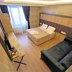 Avcilar Elit 3*